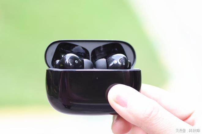 支持测量体温的耳机你见过吗？荣耀Earbuds 3 Pro蓝牙耳机深度体验